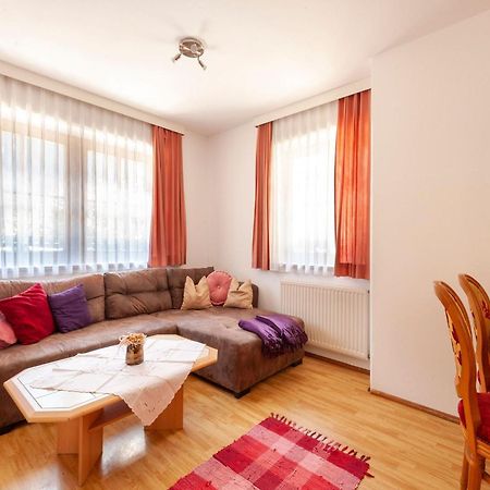 Apartment Between Mayrhofen And Finkenberg Exteriör bild